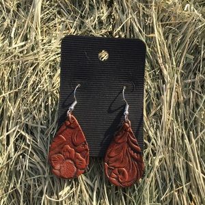 Beautiful Tooled Leather Earrings!